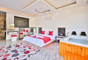 Villa Roma 4 Resim