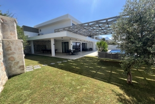 Villa Lorix 0 Resim