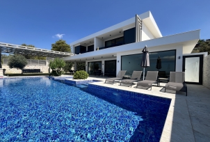 Villa Lorix 2 Resim