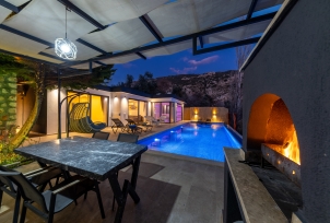 Villa Bayrak Duo 3 Resim